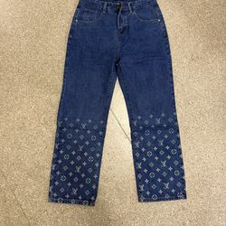 Designer jeans size 34 waist brand new