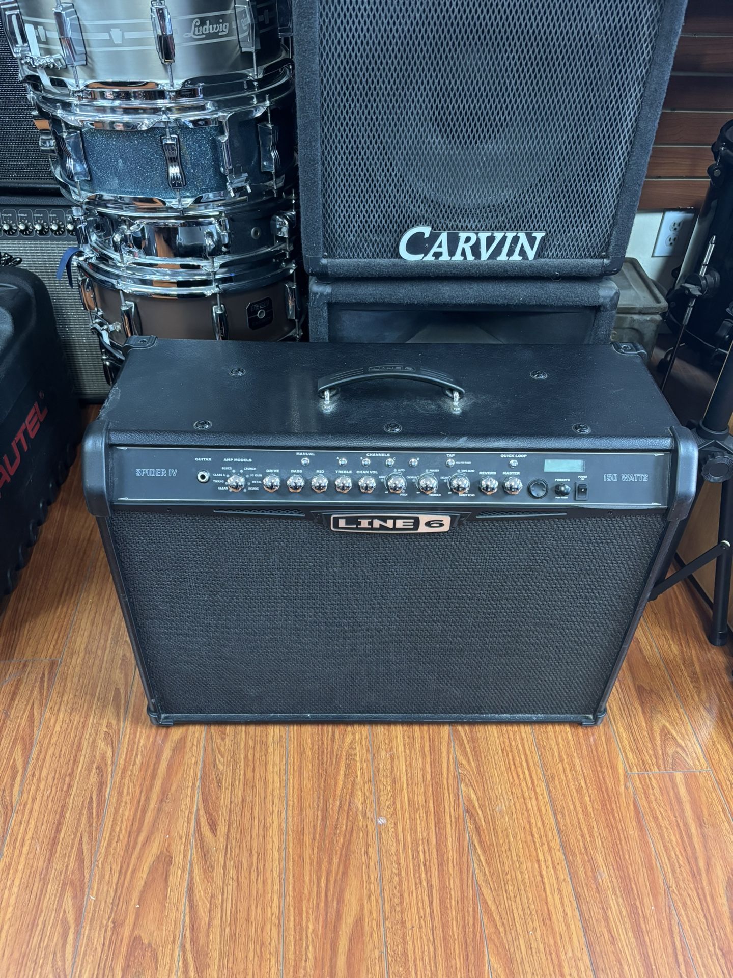 Line 6 SPIDER IV 150W 2 x 12 Solid State Amplifier