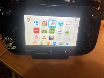 Wii U|Mario Kart Installed Into Console And Super Smash Bros Game Included
