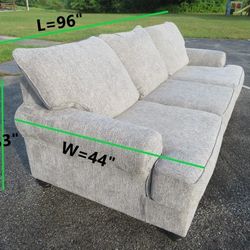 Oversized Very good condition Sofa Couch light Gray/Grey “Free Delivery” 
