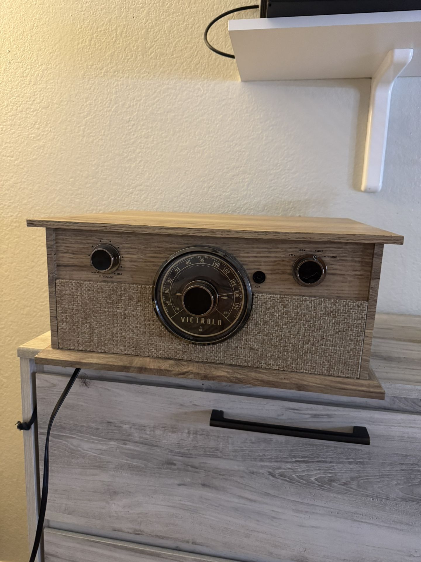 Record Player + Vinyls