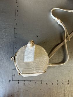 Mini Round Crossbody Bag Cream Croc Embossed