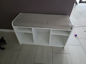 Free kids storage bench