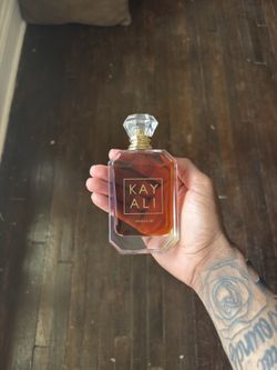 Kayali perfume
