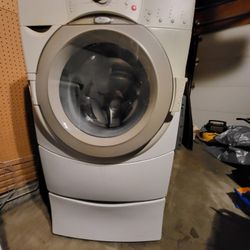 Whirlpool Dual Washer Front Loader 3.8 Cu