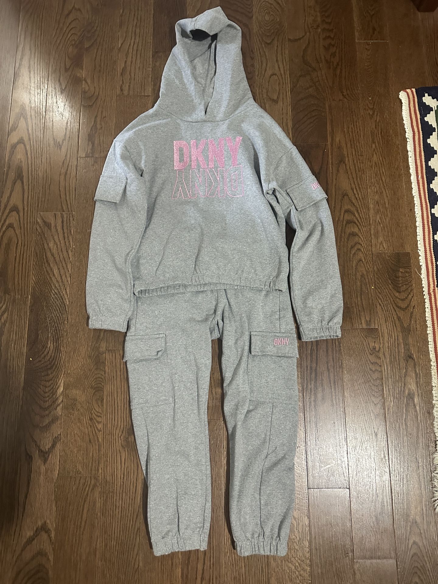DKNY Girls Jogger Set (Size 6) – Gray Hoodie & Cargo Sweatpants – Comfy & Stylish