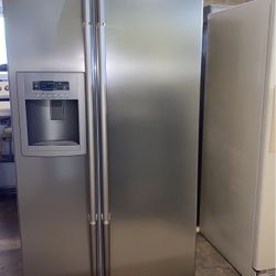 L.G Refrigerator Side by Side Stainless Steel 