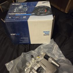 Dodge Avenger Sxt2013 Caliper Right rear 