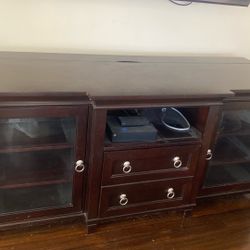 Raymour And Flanagan Entertainment TV Console Table