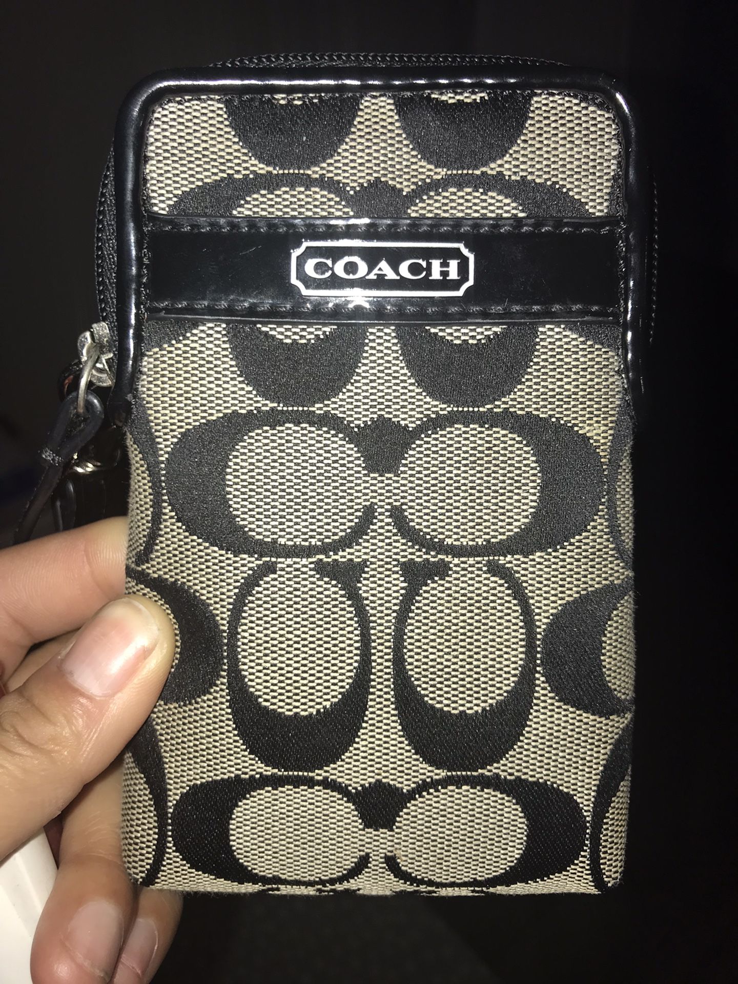 Brand New Women’s Coach Signature Phone/ Wristlet For Sale