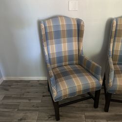 2 bedroom chairs