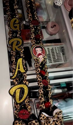 Graduation lei