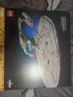 Lego Starship Enterprise