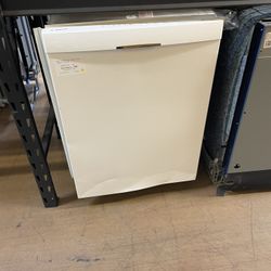 24 Inch Wide Dishwasher Bosch White Color