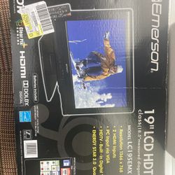 Emerson 19” LCD HDTV with Remote TV/Monitor. Model: LC195EMX. HDMI, VGA, AV Inputs. 