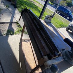 36” Break Whit Table An Small Cutter And Bracer