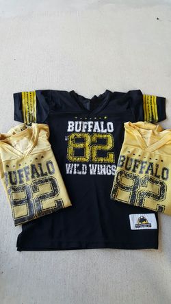 Buffalo wild wings jersey