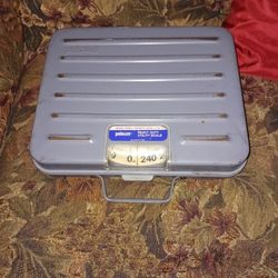 Heavy Weight Scale  250lb Capacity For $15