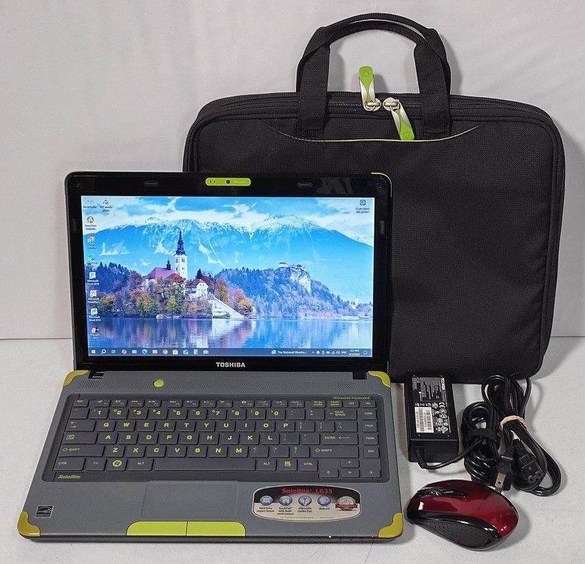 Toshiba Satellite L635-S3030 Laptop