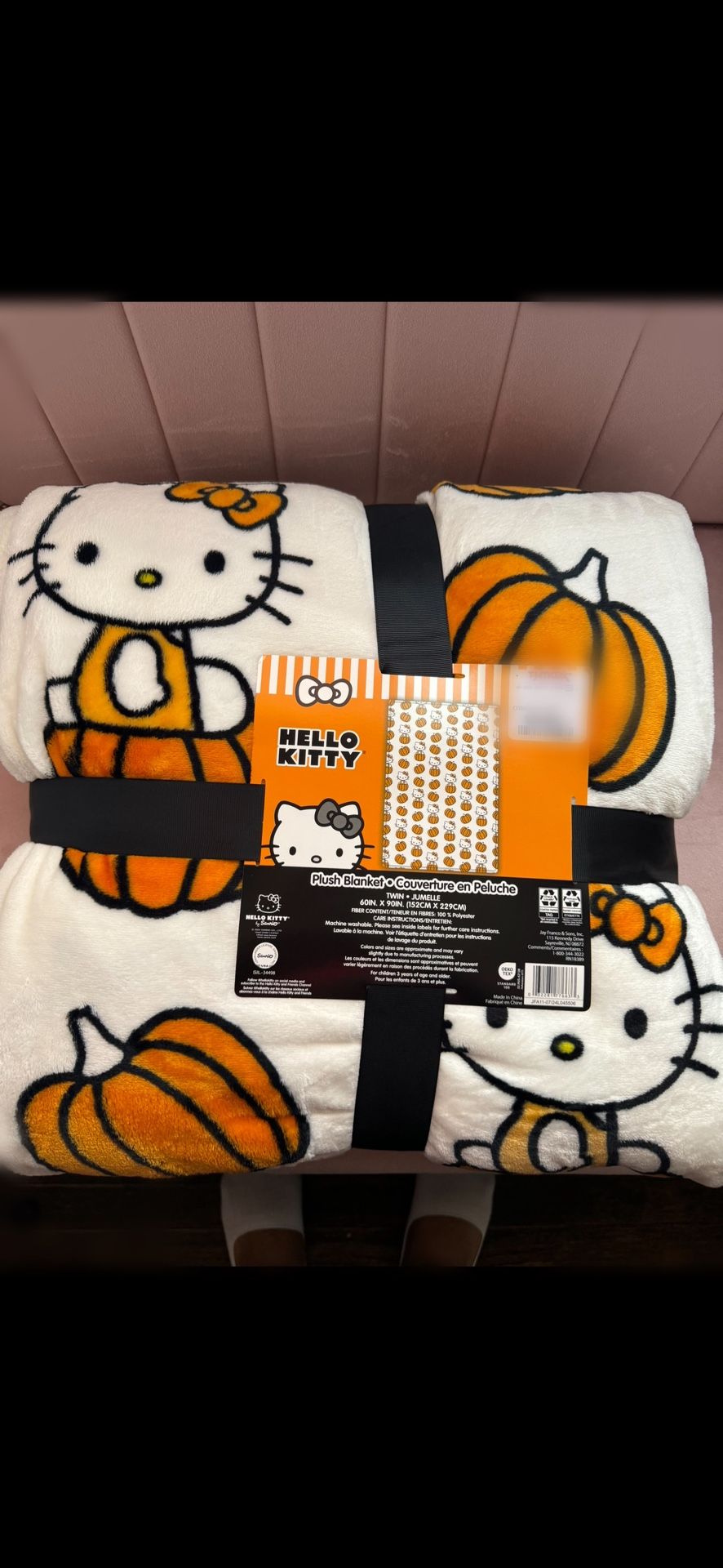 Hello Kitty Twin Size Blanket