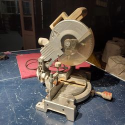 Chicago Electric 10" Compound  Mitre Saw #91995