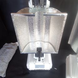 Gavita Pro 1000 DE US 208-240 SL (Slim Line)