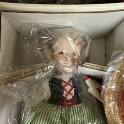 Shirley Temple Heidi Danbury Mint Porcelain Doll
