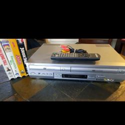 WORKING Sony DVD player/video cassette recorder SLV - D300P Remote 4VHS Movies