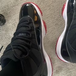 Jordan Bred 11 Size 9