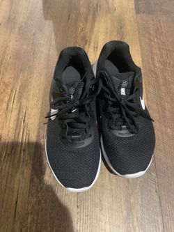 Nike Revolution 6 Next Nature Size 7