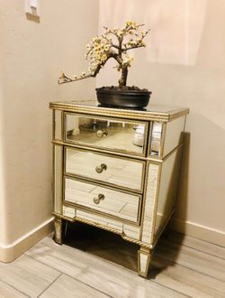 Mirror cabinet and drawer
