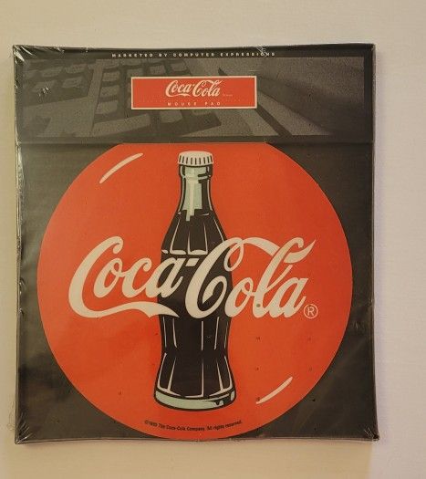 1995 Coca Cola Mouse Pad 8" New
