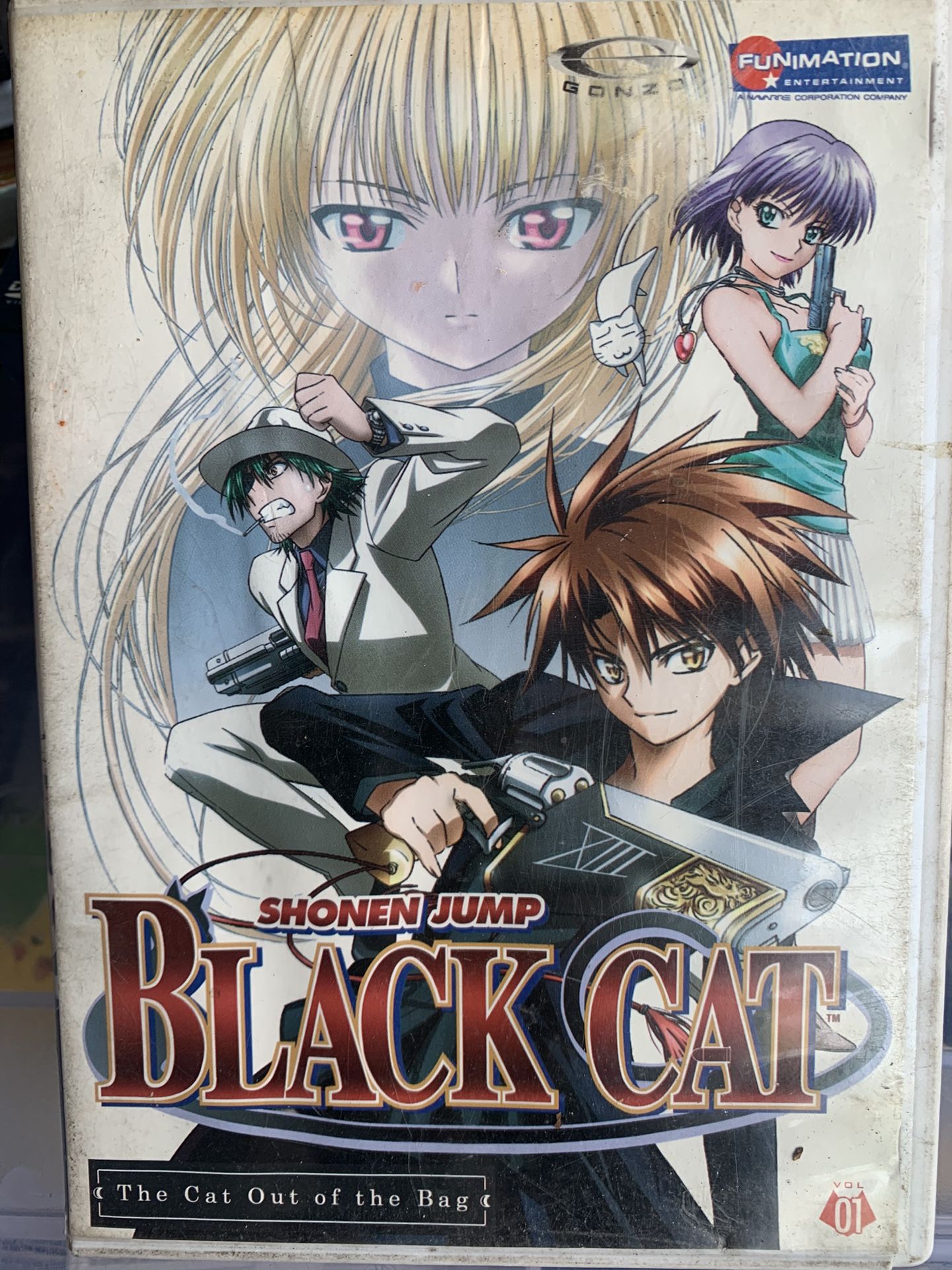 Shonen Jump Black Cat Vol. 01