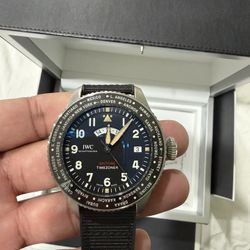 IWC Spitfire Timezoner IW395501