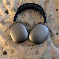Apple AirPods Max – Navy Blue (Excellent Condition, Premium Sound)