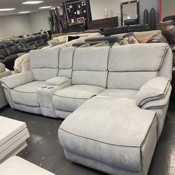 Gorgeous Sofa Chaise Sectional On Huge Liquidation Blowout Sale 