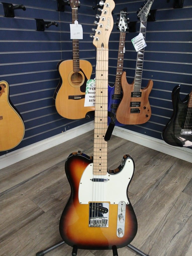 FENDER TELECASTER