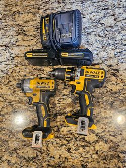 DeWalt XR Brushless Drill & Impact Driver Combo - 2x Batteries + Tools