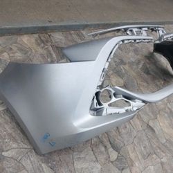 2019-2020 TOYOTA COROLLА НАТСHBACK
TYPE FRONT BUMPER COVER GENUINE
USED OEM. Y1