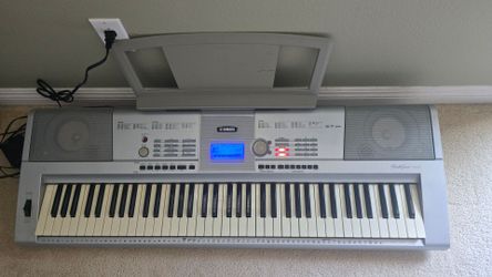 Yamaha DGX-205 Portable Grand Piano