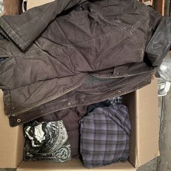 Box of men’s Clothes (Large + Medium) 