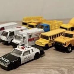Maisto Commercial & Emergency Vehicles Lot 