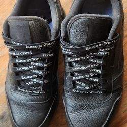 Reebok Classic Raised By Wolves Size 10.5