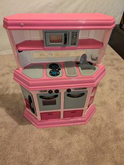 Toy Kitchen