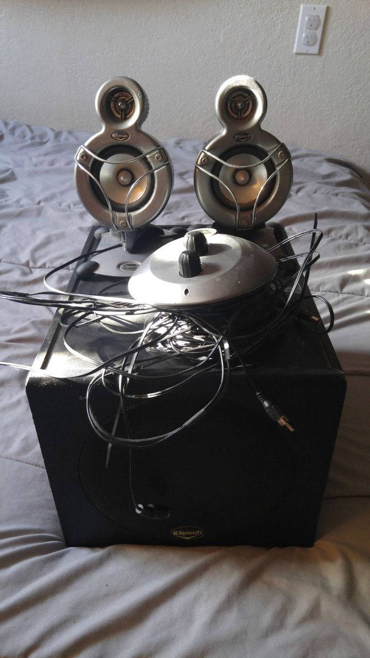 Klipsch ProMedia GMX A-2.1 Speaker System