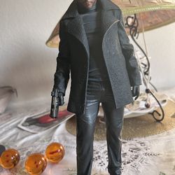 Resident Evil Figure