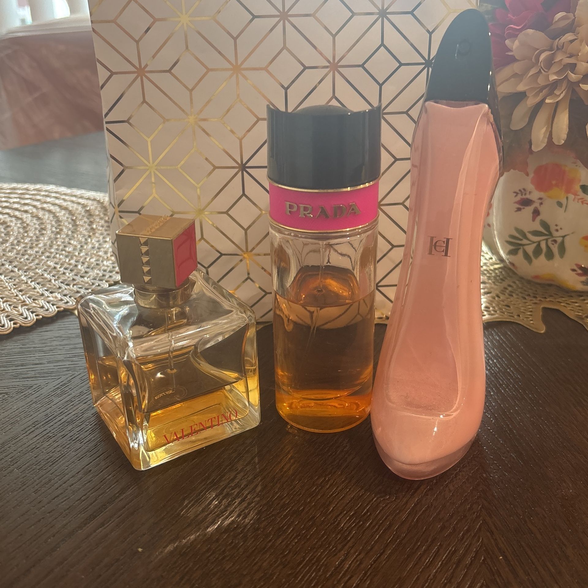 Ladies Perfumes 