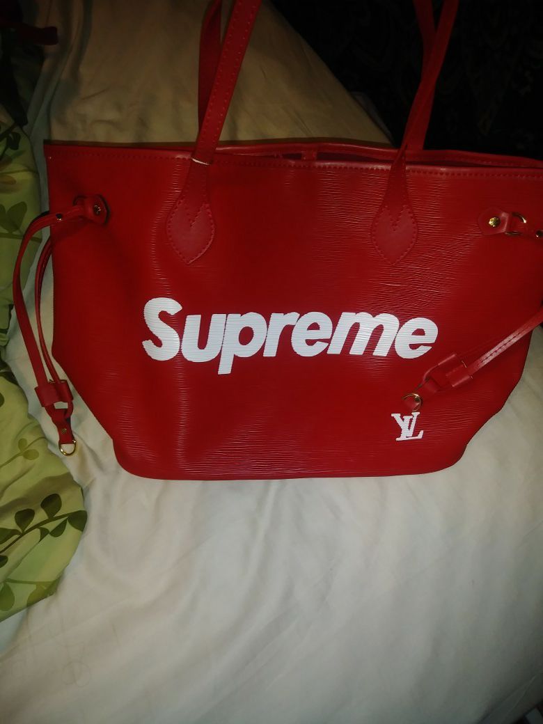 Supreme x Louis Vuitton neverfull for Sale in Winter Haven, FL - OfferUp