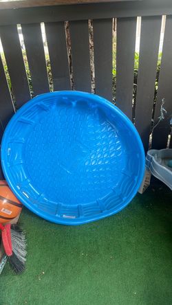 Kids pool