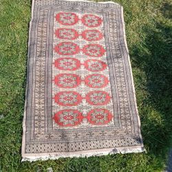 Iranian Persian Wool Antique Prayer Rug In Good Condition. Hand Made Oriental Rug5ft X 37 Inches